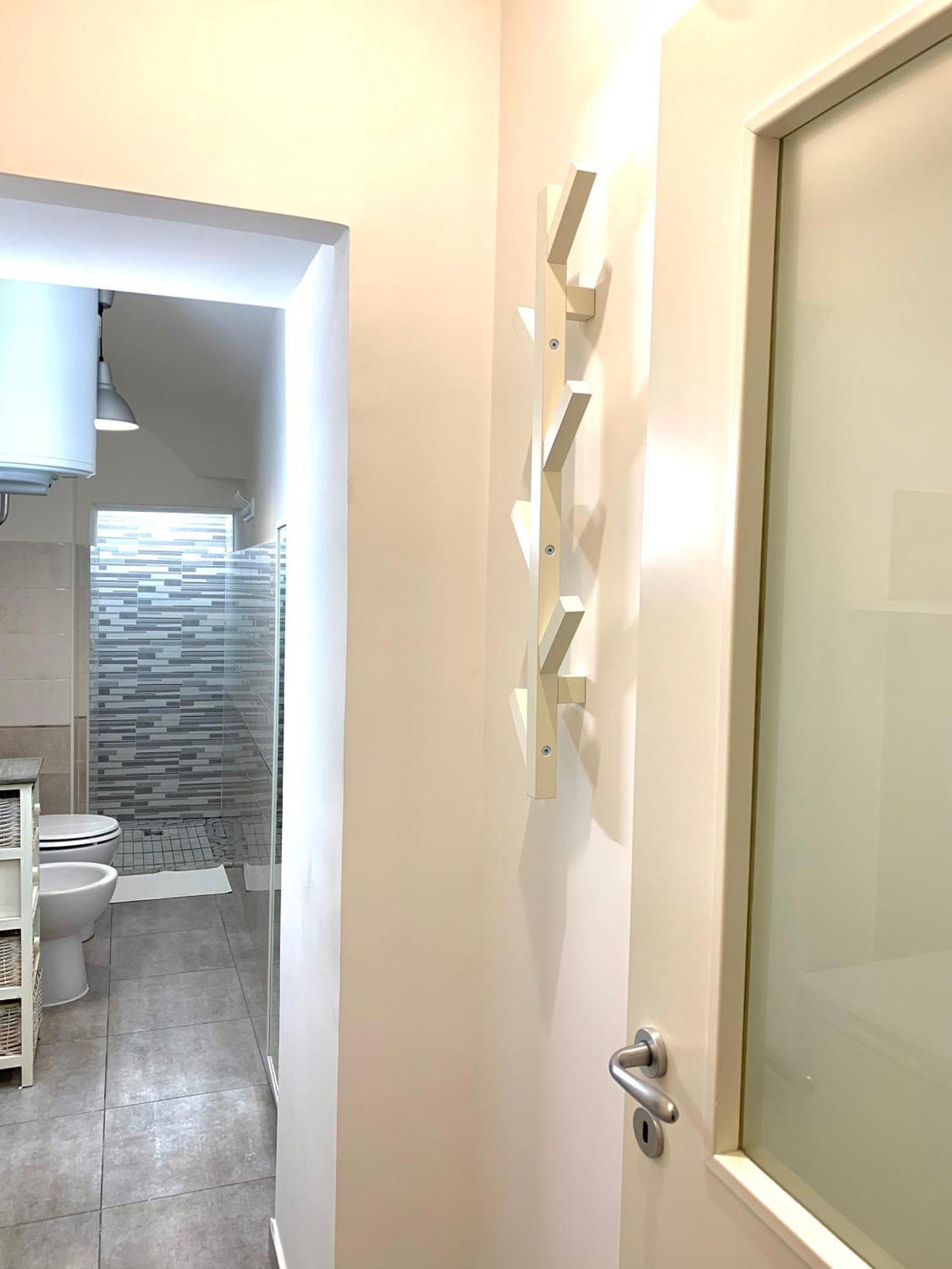 Casa Giulia, Nuovo Appartamento In Centro! เนเปิลส์ ภายนอก รูปภาพ